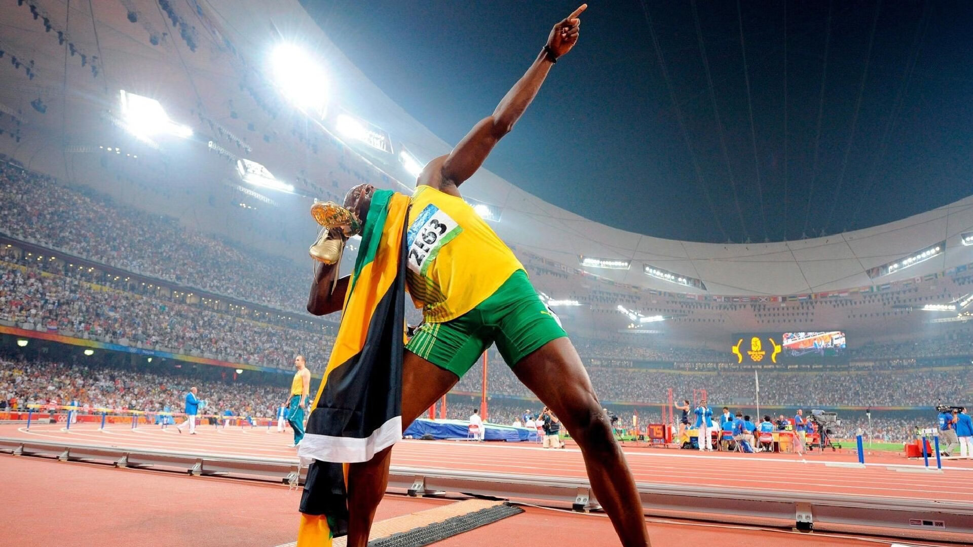 Kaiyun APP-菲律宾代表团副团长凯伦·卡巴列罗点赞亚运村设施与中餐。，菲律宾卡利